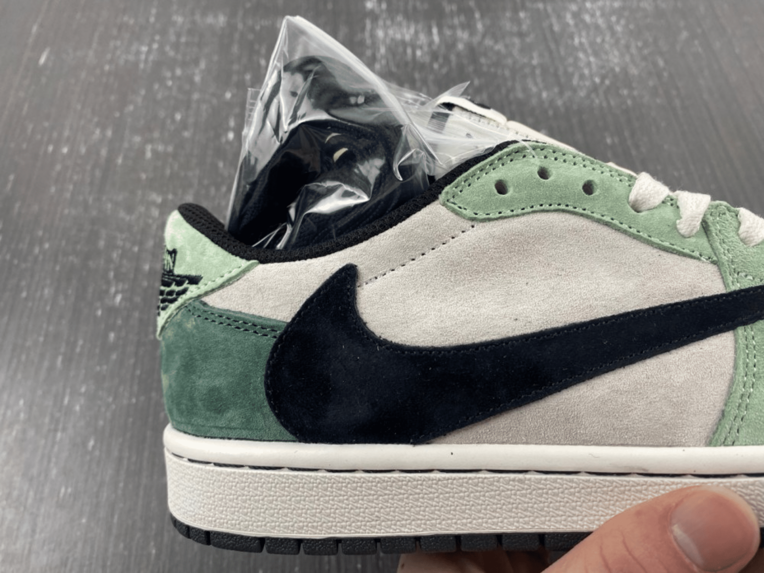 Travis Scott x Nike Air Jordan 1 Low OG SP CactusJack - 2