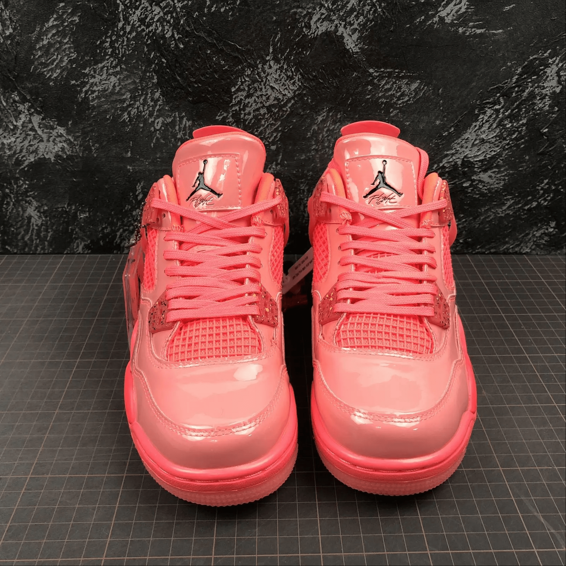 AJ 4 Retro NRG Pink - 2