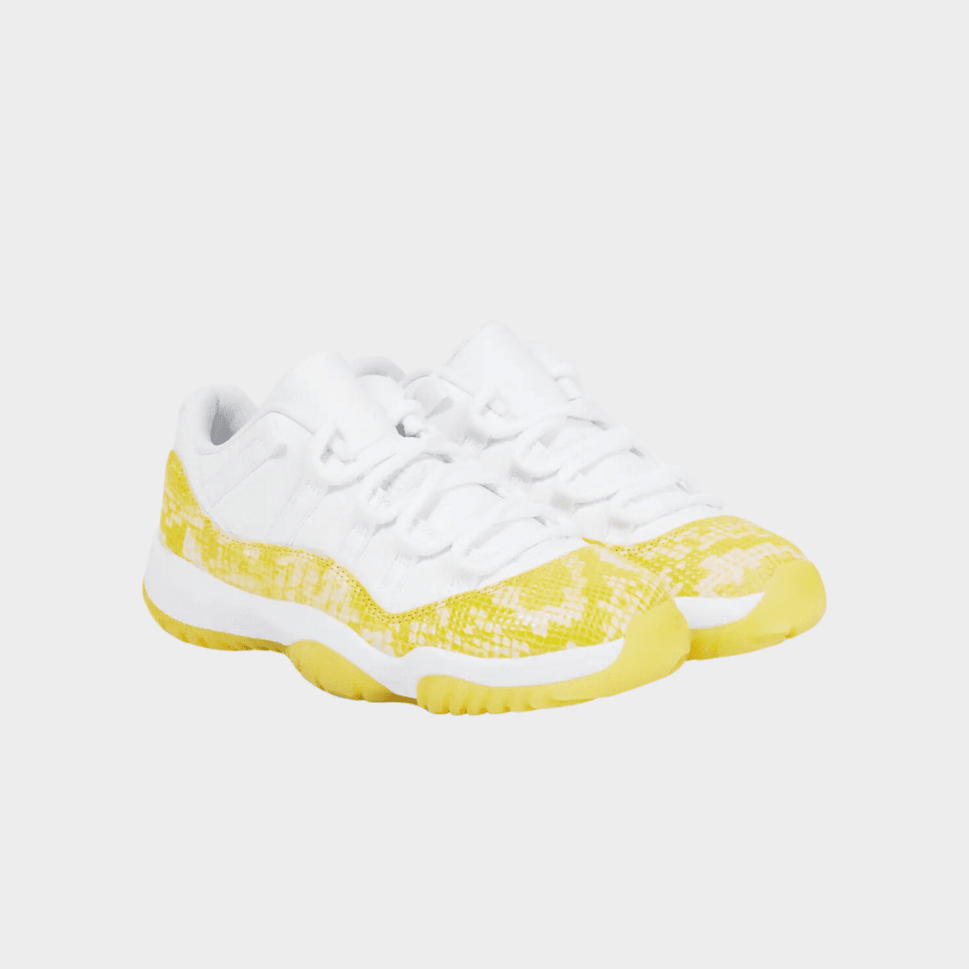 Air Jordan 11 Retro Low White and yellow - 3